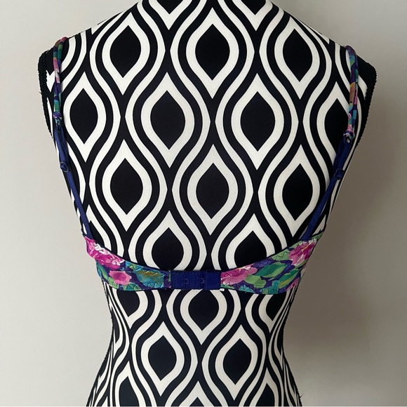 Vintage 80s Colorful Floral Bra by Shape-Mate - Picture 7 of 12